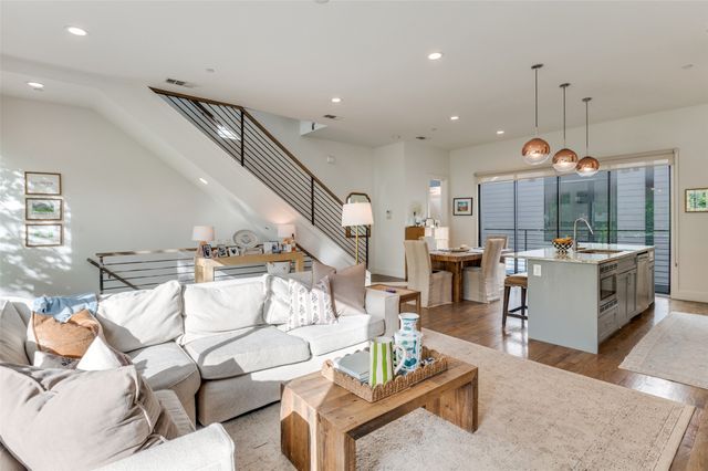 2211 Moser Avenue 4, Dallas, TX 75206