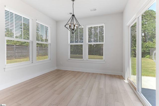 215 Fenwick Drive, Woodruff, SC 29388
