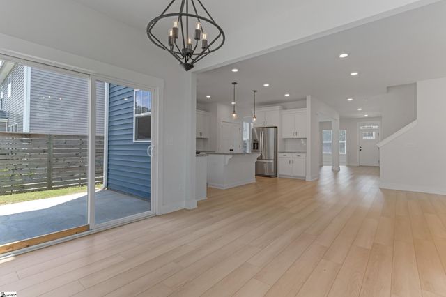 215 Fenwick Drive, Woodruff, SC 29388