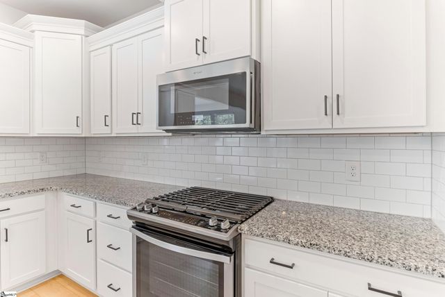 215 Fenwick Drive, Woodruff, SC 29388