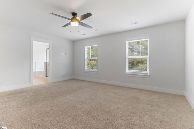 215 Fenwick Drive, Woodruff, SC 29388