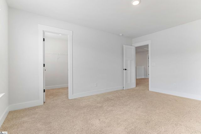 215 Fenwick Drive, Woodruff, SC 29388