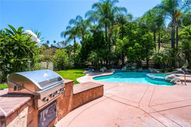 1002 Highlight Drive, West Covina, CA 91791