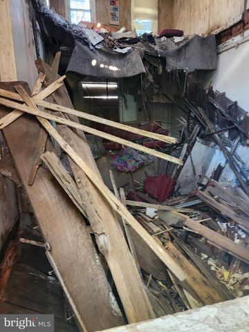 426 HIGHLAND AVE, Chester, PA 19013