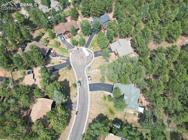 747 Pinon Ridge Drive, Woodland Park, CO 80863