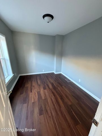 1317 Arcade Ave, Louisville, KY 40215