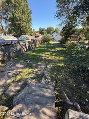 1317 Arcade Ave, Louisville, KY 40215