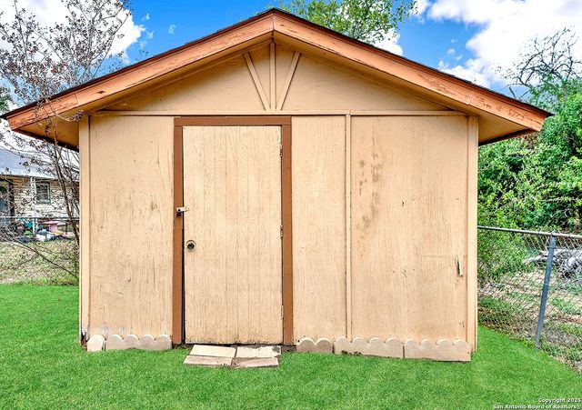 1004 Gettysburg, Schertz, TX 78154