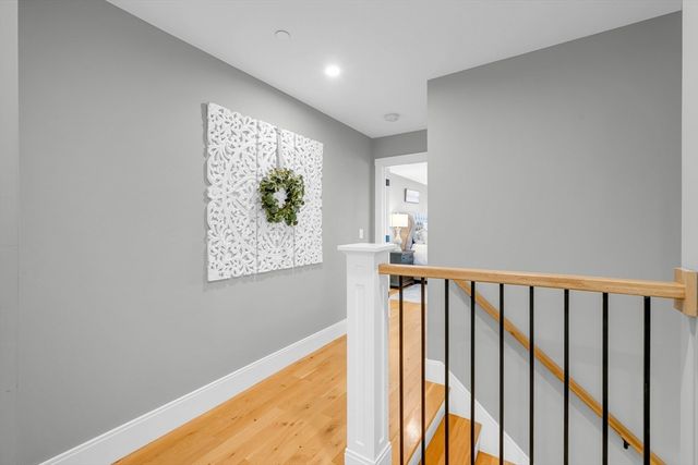 62 Seven Sister Rd, Haverhill, MA 01830