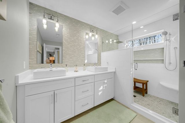 62 Seven Sister Rd, Haverhill, MA 01830