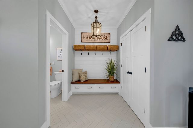 62 Seven Sister Rd, Haverhill, MA 01830