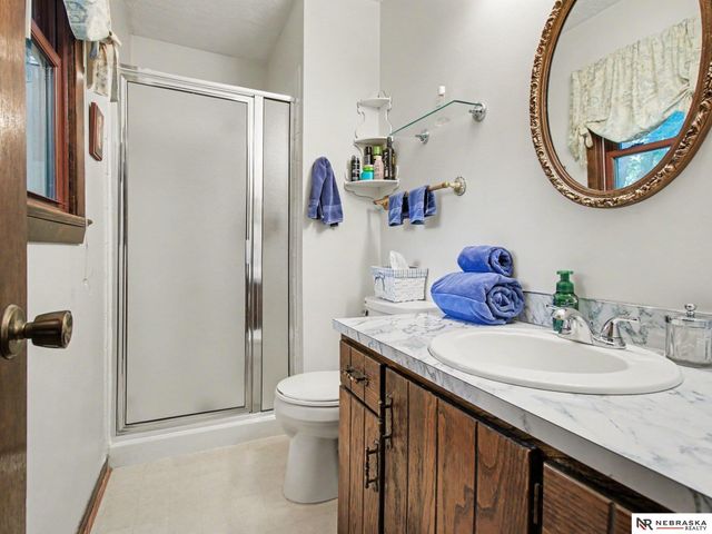 3202 Redwing Drive, Bellevue, NE 68123