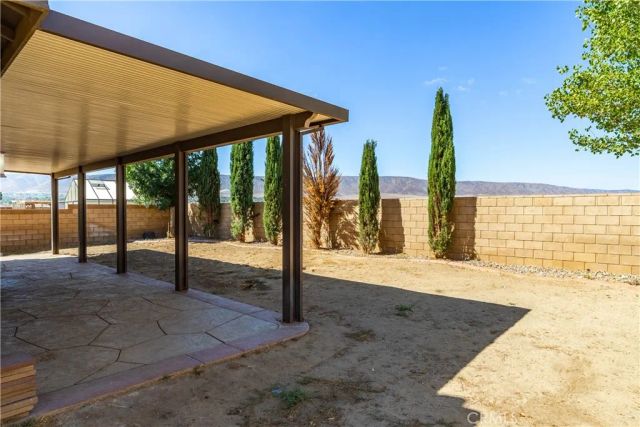 43139 62nd Street West, Lancaster, CA 93536