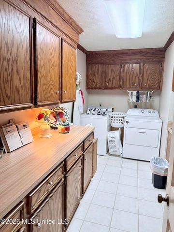 4503 Pine Lake Drive, Terry, MS 39170