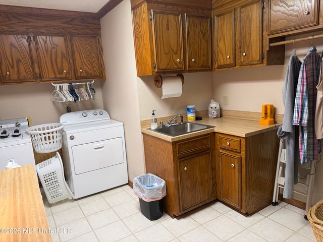 4503 Pine Lake Drive, Terry, MS 39170