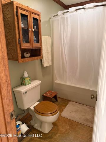 4503 Pine Lake Drive, Terry, MS 39170