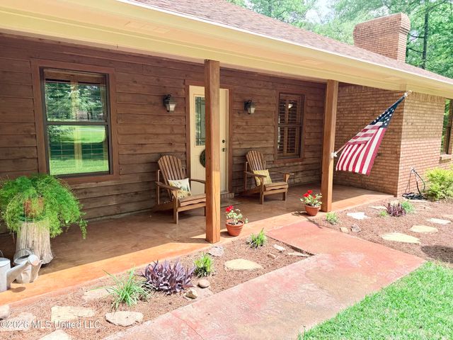 4503 Pine Lake Drive, Terry, MS 39170
