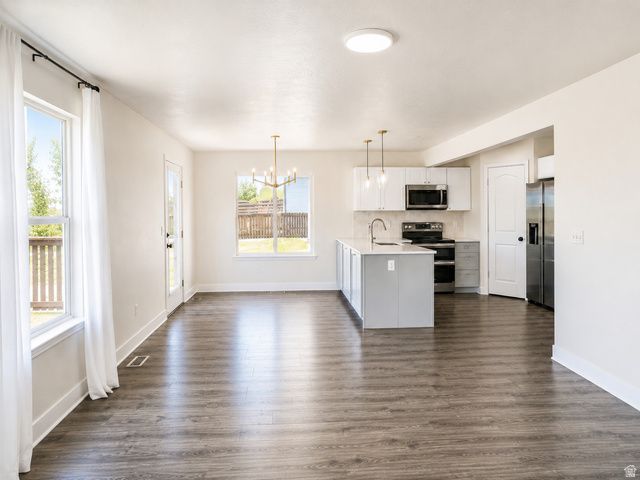 10463 N DORAL DR, Cedar Hills, UT 84062