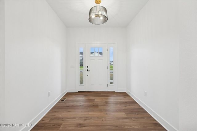 114 Kinloch Drive, Perrysburg, OH 43551