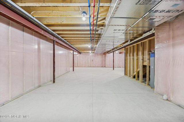 114 Kinloch Drive, Perrysburg, OH 43551