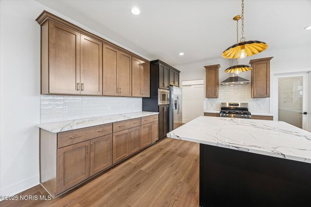 114 Kinloch Drive, Perrysburg, OH 43551