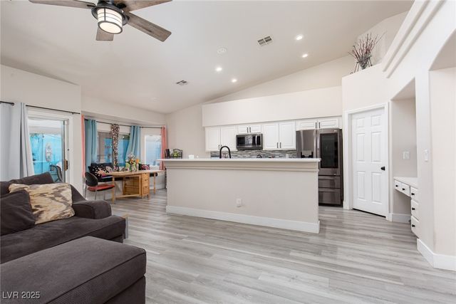 1110 Winter Storm Drive, Henderson, NV 89052