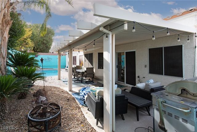 1110 Winter Storm Drive, Henderson, NV 89052