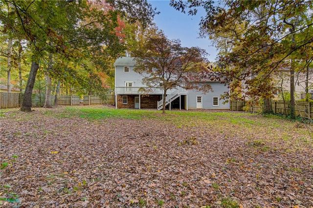 5090 Cobblestone Road, Winston-salem, NC 27106