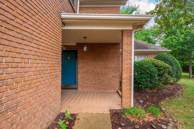 2415 Royal Fern Trail, Chattanooga, TN 37421
