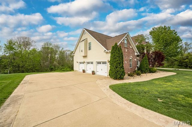 431 Ridge Meadow Lane, Washington, MO 63090