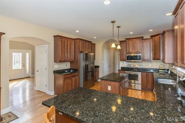 431 Ridge Meadow Lane, Washington, MO 63090