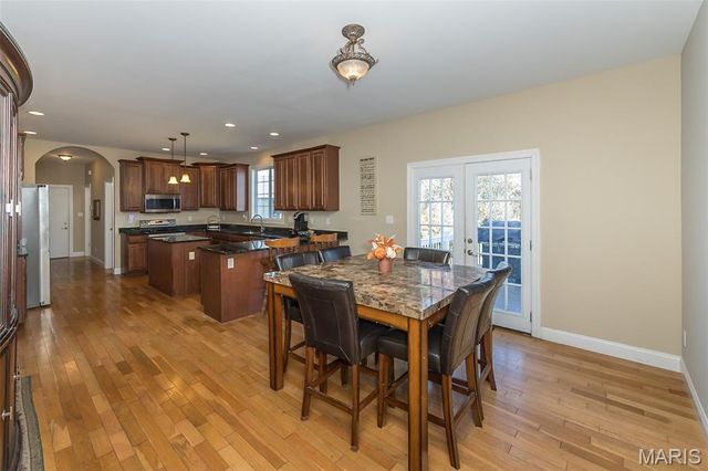 431 Ridge Meadow Lane, Washington, MO 63090
