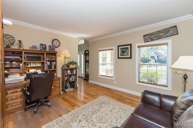 431 Ridge Meadow Lane, Washington, MO 63090