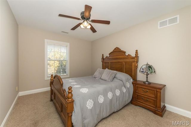 431 Ridge Meadow Lane, Washington, MO 63090