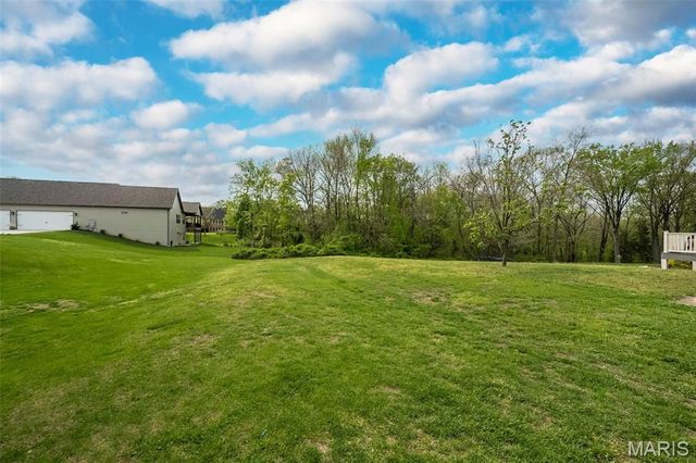 431 Ridge Meadow Lane, Washington, MO 63090