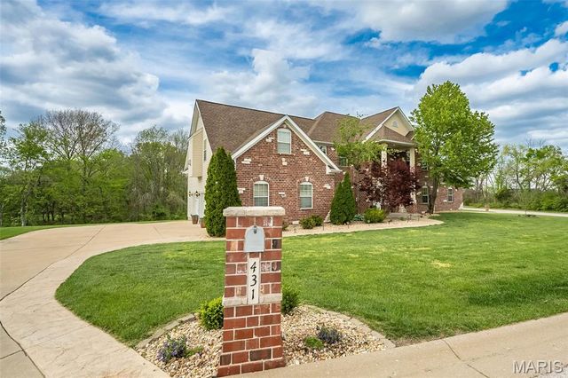 431 Ridge Meadow Lane, Washington, MO 63090