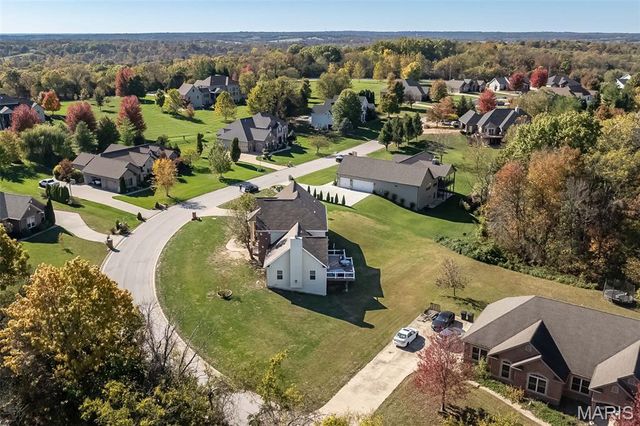 431 Ridge Meadow Lane, Washington, MO 63090