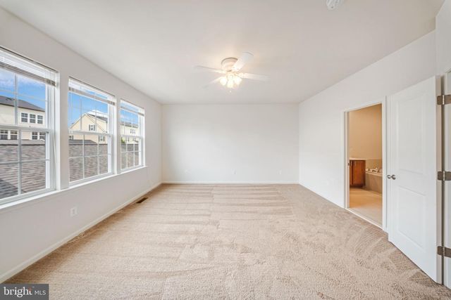 9326 ALVYN LAKE CIR, Bristow, VA 20136