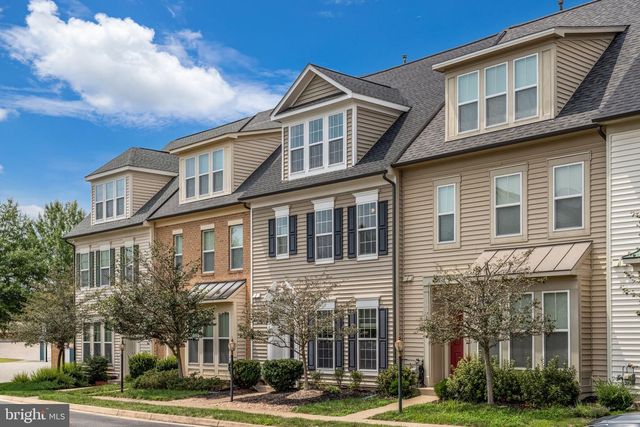 9326 ALVYN LAKE CIR, Bristow, VA 20136