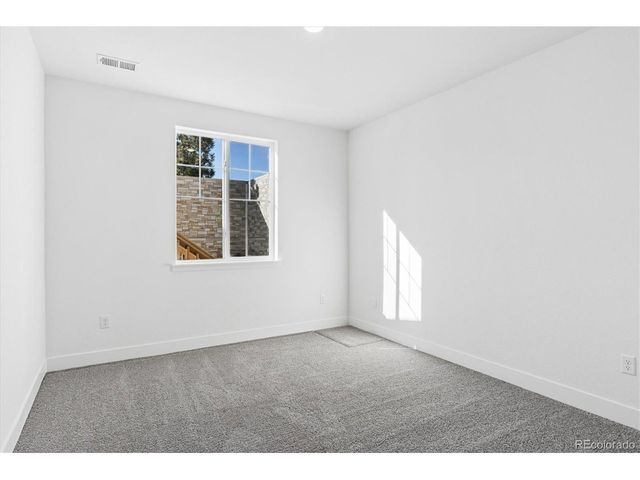 9116 Hayden Peak St, Englewood, CO 80112