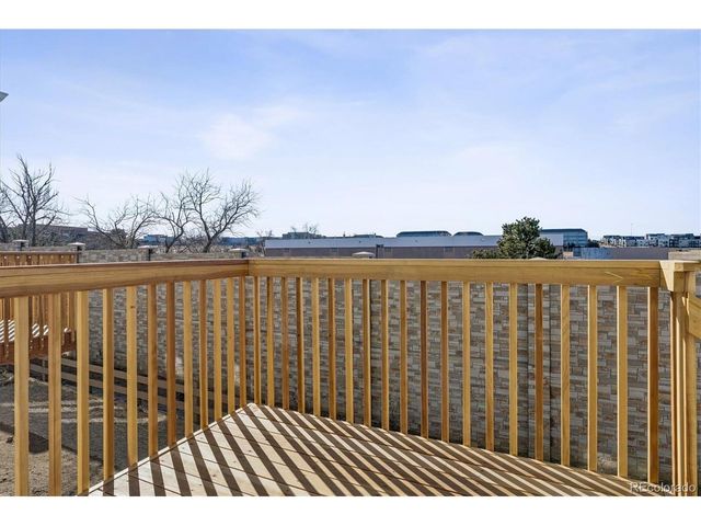 9116 Hayden Peak St, Englewood, CO 80112