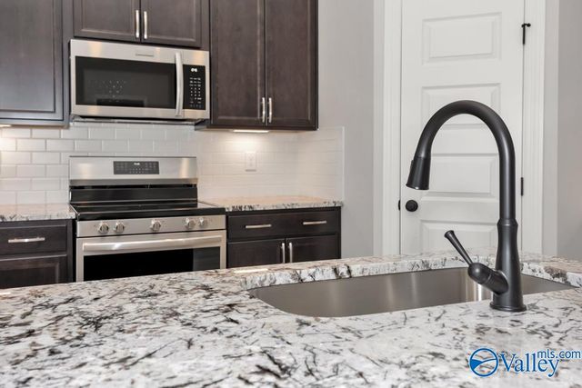 254 John Harold Drive, Meridianville, AL 35759