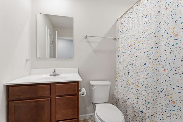 5742 Stardive Way, Christiana, TN 37037