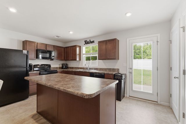 5742 Stardive Way, Christiana, TN 37037