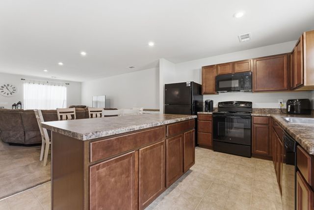 5742 Stardive Way, Christiana, TN 37037