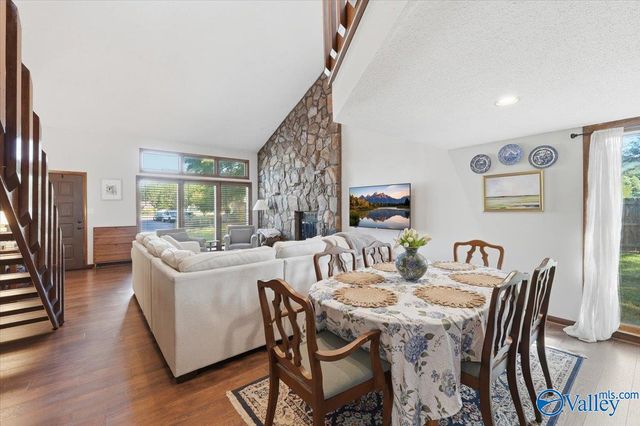 1902 Helmsdale Circle, Huntsville, AL 35803