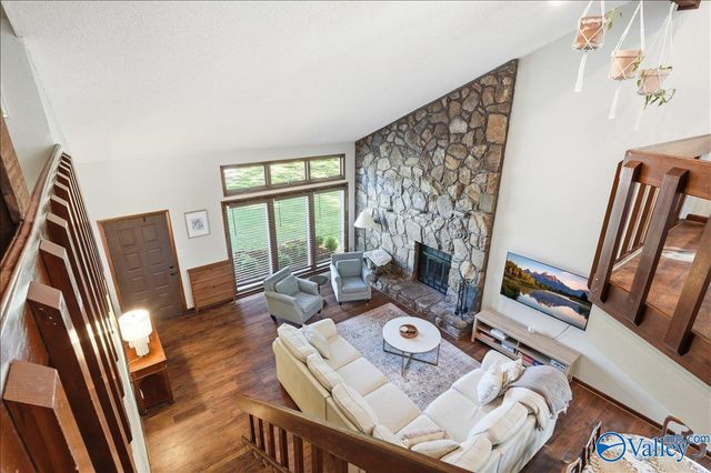 1902 Helmsdale Circle, Huntsville, AL 35803