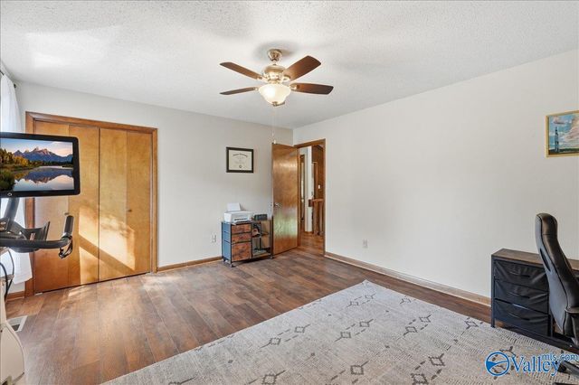 1902 Helmsdale Circle, Huntsville, AL 35803