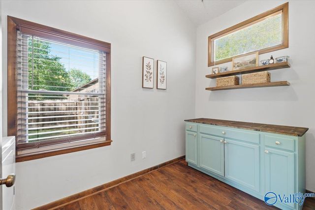 1902 Helmsdale Circle, Huntsville, AL 35803