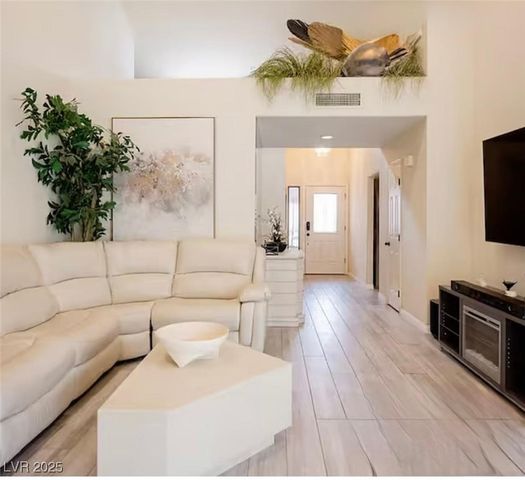 5449 Olivebrook Court, Las Vegas, NV 89120